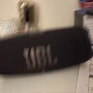 JBL CHARGE 5